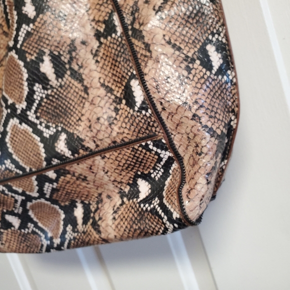 Botkier Leather Tote 👜 - Picture 9 of 12